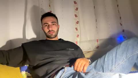 Snapshot of jamessandt chatting on 11/06/25, 08:32 jamessandt online show from 11/06/25, 08:32