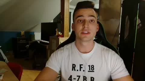 Snapshot of jamesss11158699 chatting on 12/14/24, 08:29 jamesss11158699 online show from 12/14/24, 08:29