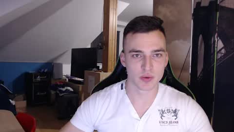 Snapshot of jamesss11158699 chatting on 02/01/25, 08:26 jamesss11158699 online show from 02/01/25, 08:26