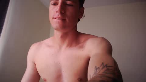 jamesss____ online show from 12/17/24, 05:15