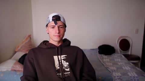 jamesss____ online show from 12/21/24, 03:31