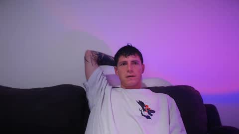 jamesss____ online show from 02/17/25, 04:20