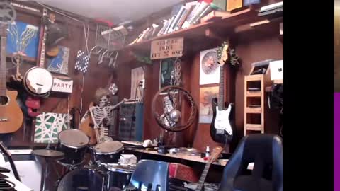 Jameswebbscope online show from 09/23/25, 04:43