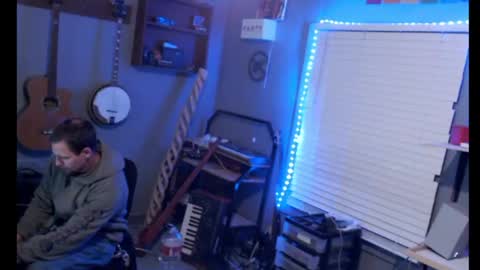 Jameswebbscope online show from 05/05/26, 05:37