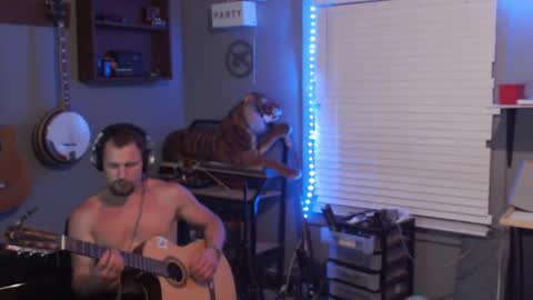 Jameswebbscope online show from 05/12/26, 08:33
