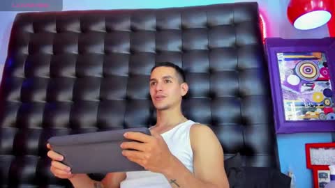Snapshot of jamexxx1 chatting on 07/28/26, 04:41 --- James --- online show from 07/28/26, 04:41