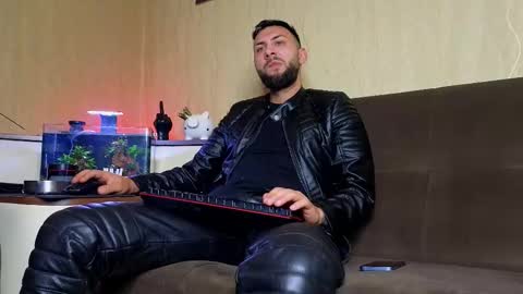 Snapshot of jamienoxus chatting on 09/18/25, 07:10 Robbie online show from 09/18/25, 07:10