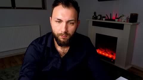 Snapshot of jamienoxus chatting on 11/13/25, 07:07 Robbie online show from 11/13/25, 07:07