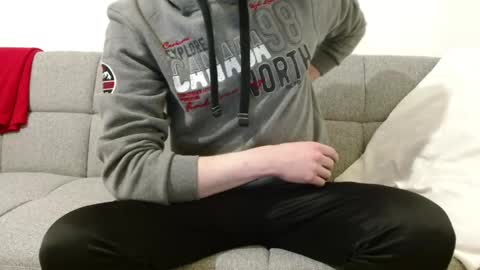 Snapshot of jan_the_man94 chatting on 01/01/25, 04:18 Jan online show from 01/01/25, 04:18