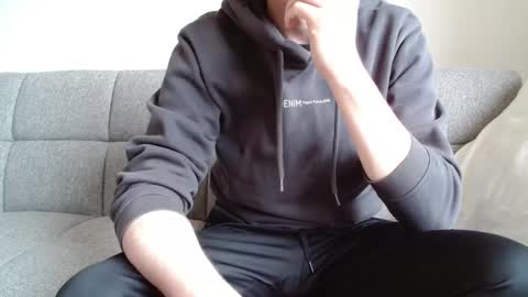 Snapshot of jan_the_man94 chatting on 01/13/25, 08:58 Jan online show from 01/13/25, 08:58