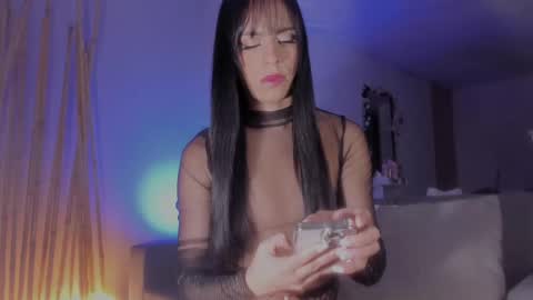 Snapshot of jan_zinmerman chatting on 02/13/25, 04:22 Danna varisheli online show from 02/13/25, 04:22