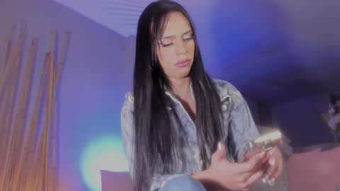 Snapshot of jan_zinmerman chatting on 02/16/25, 04:53 Danna varisheli online show from 02/16/25, 04:53