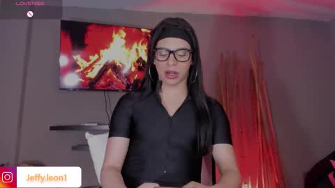 Snapshot of jan_zinmerman chatting on 10/24/25, 03:25 Danna varisheli online show from 10/24/25, 03:25