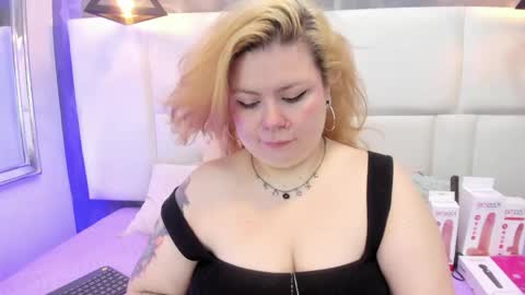 Snapshot of jana_hancock chatting on 05/28/26, 12:13 Jana Hancock online show from 05/28/26, 12:13