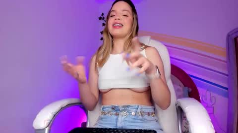 Snapshot of jana_parissi chatting on 11/20/25, 07:46 Jana online show from 11/20/25, 07:46