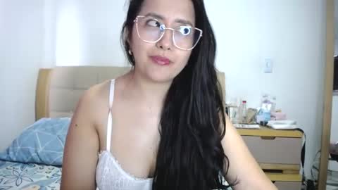 Johanna online show from 07/26/26, 09:21