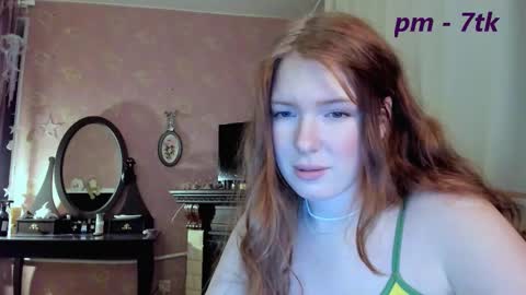 Snapshot of jane_and_star chatting on 03/03/25, 05:18 Star online show from 03/03/25, 05:18