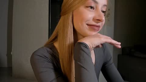 Snapshot of jane_bright chatting on 01/25/25, 07:28 Jane online show from 01/25/25, 07:28