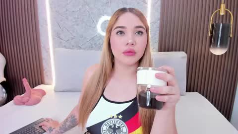 JANE CLOUDS online show from 06/04/26, 03:01