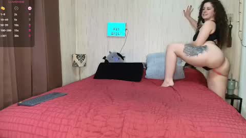 Snapshot of jane_grey03 chatting on 09/22/25, 12:23 jane_grey03 online show from 09/22/25, 12:23