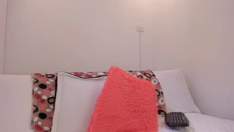 Snapshot of jane_monttgomery chatting on 12/01/24, 07:36 Jane M online show from 12/01/24, 07:36