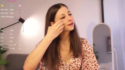 Jennifer  online show from 02/26/25, 09:21