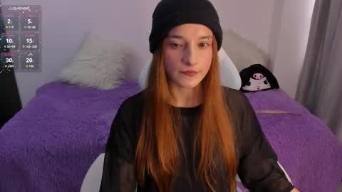 Snapshot of janee_lane chatting on 12/14/25, 05:29 Jane online show from 12/14/25, 05:29