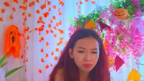 Jenifer online show from 11/01/25, 08:05