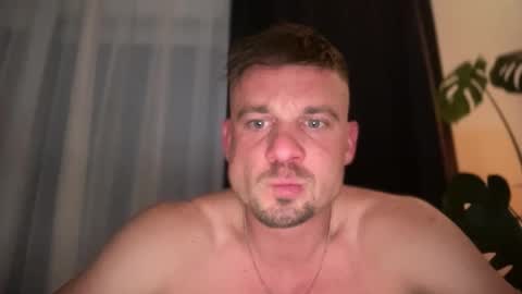 Snapshot of janettarobin chatting on 05/19/26, 03:02 RoJan online show from 05/19/26, 03:02