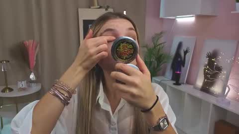 Snapshot of janewirtz chatting on 10/12/25, 06:12 Hi Im Alice and here youll find something online show from 10/12/25, 06:12