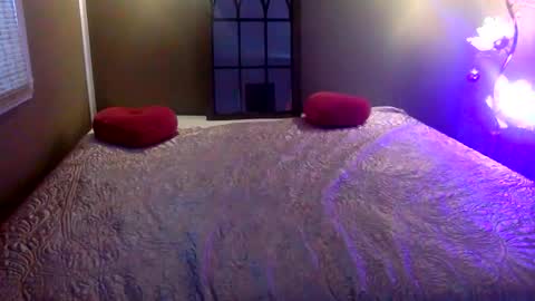 Snapshot of janicepepper chatting on 11/21/25, 05:22 janicepepper online show from 11/21/25, 05:22