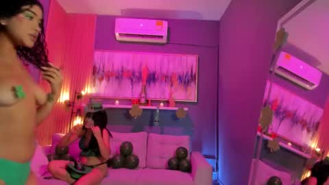 Snapshot of janinne_lu chatting on 03/17/26, 11:24 Janinne online show from 03/17/26, 11:24