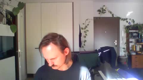 Snapshot of jankujan chatting on 10/13/25, 08:58 jankujan online show from 10/13/25, 08:58