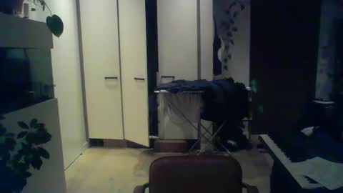 Snapshot of jankujan chatting on 11/02/25, 12:46 jankujan online show from 11/02/25, 12:46