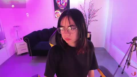          online show from 07/02/26, 07:20