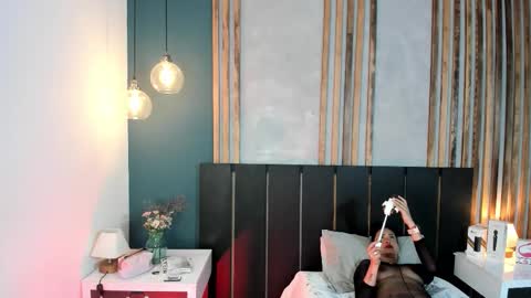 Snapshot of janne_lee chatting on 12/05/25, 08:38 Janne for u online show from 12/05/25, 08:38