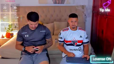 Snapshot of janomar01 chatting on 11/04/25, 06:40 janomar01 online show from 11/04/25, 06:40