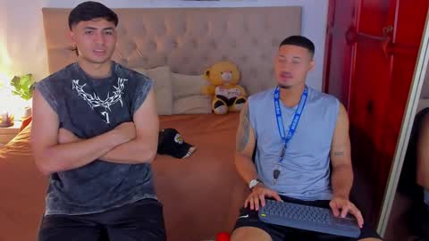 Snapshot of janomar01 chatting on 11/10/25, 06:40 janomar01 online show from 11/10/25, 06:40