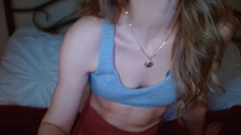 Snapshot of januarydaze chatting on 10/25/25, 07:27 the small pp whisperer ball puncher online show from 10/25/25, 07:27