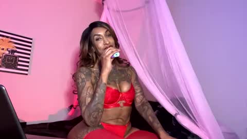 Snapshot of januaryvice chatting on 12/19/25, 07:59 JanuaryVice online show from 12/19/25, 07:59