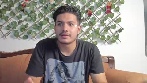 Snapshot of janus_m chatting on 12/19/24, 02:02 janus_m online show from 12/19/24, 02:02