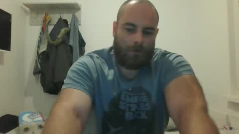 Snapshot of januszcygan chatting on 10/30/25, 09:37 januszcygan online show from 10/30/25, 09:37