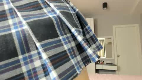 Amelle online show from 09/23/25, 11:08