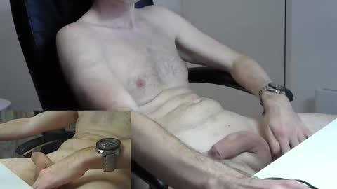 japie93 online show from 10/30/25, 07:47