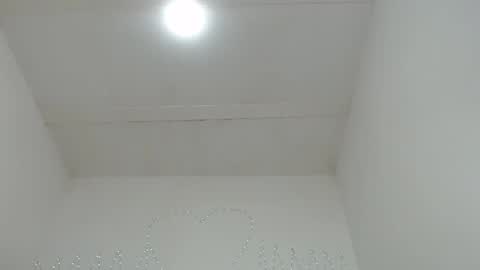 Snapshot of japonesa01 chatting on 11/08/25, 07:12 Monik online show from 11/08/25, 07:12