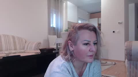 jaqueline88 online show from 02/17/25, 06:20