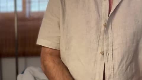 Snapshot of jarabedecereza chatting on 09/29/25, 06:57 MRA online show from 09/29/25, 06:57