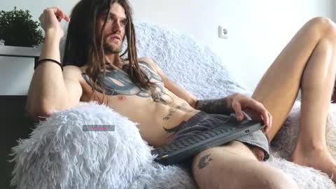 Snapshot of jaredhighborne chatting on 03/18/26, 12:41 K online show from 03/18/26, 12:41