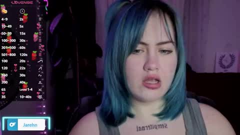 Snapshot of jarehn chatting on 11/13/25, 05:17 Jaren online show from 11/13/25, 05:17