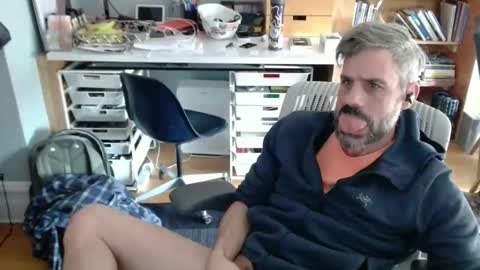 Snapshot of jareth_returns chatting on 11/01/25, 03:47 jareth_returns online show from 11/01/25, 03:47